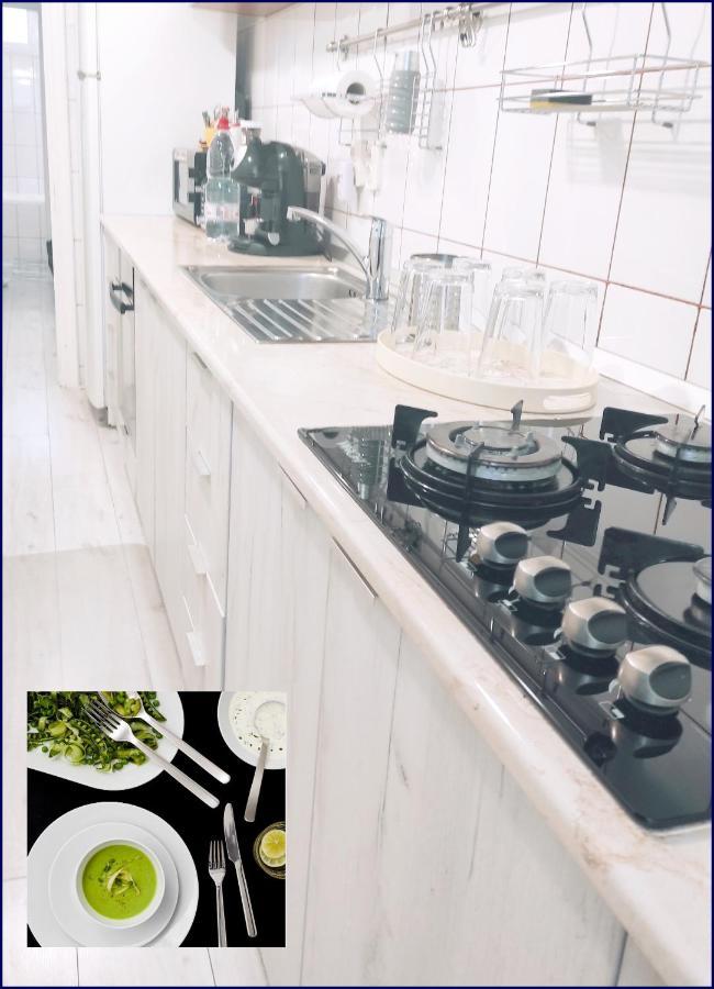 Smart Apartament Piatra Neamt Ngoại thất bức ảnh